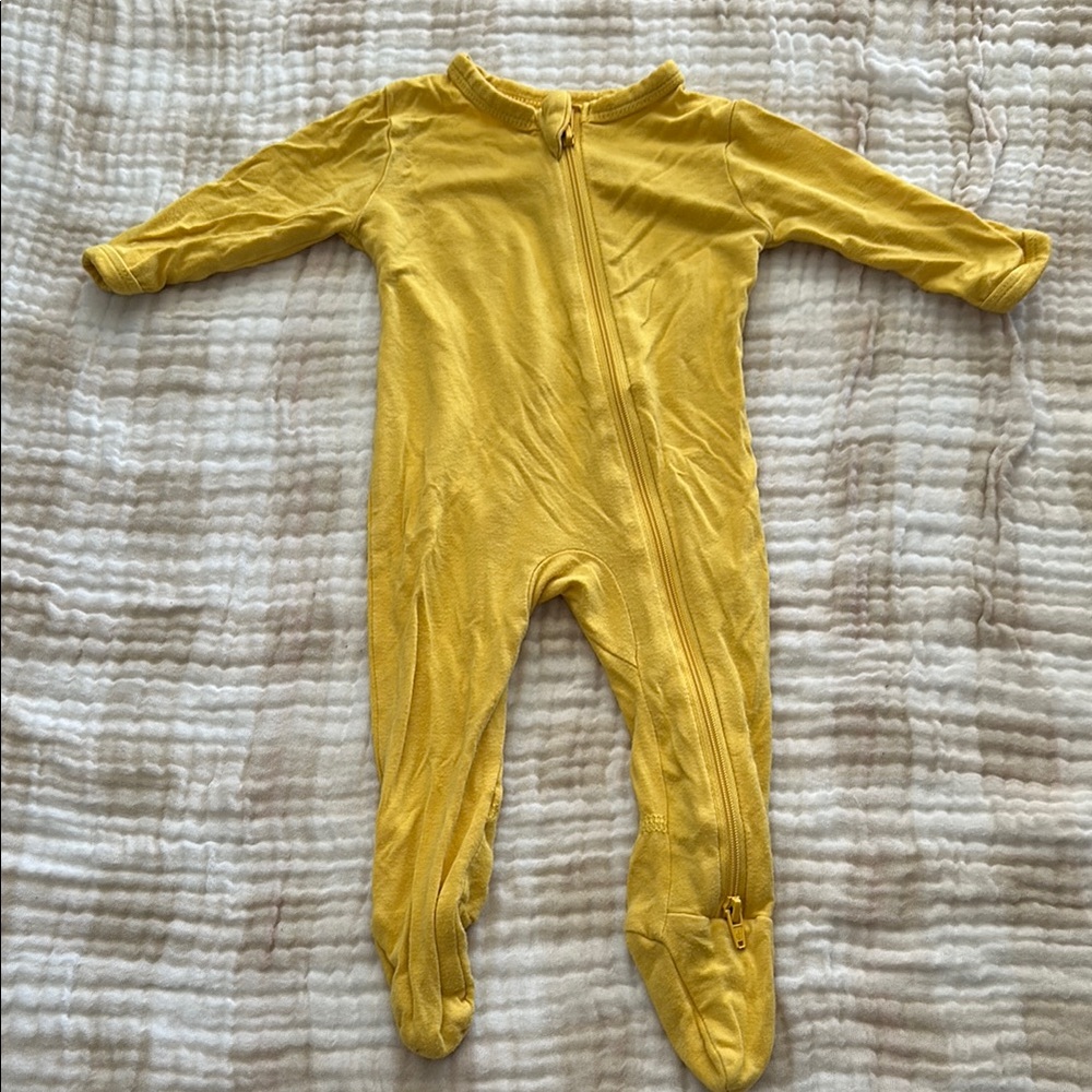 Kyte Baby Yellow Baby Footie Onesie